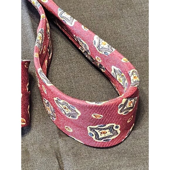Vintage Parklane Mens Burgundy Silk Tie With Blue & Gold Geometric Pattern - Picture 5 of 10